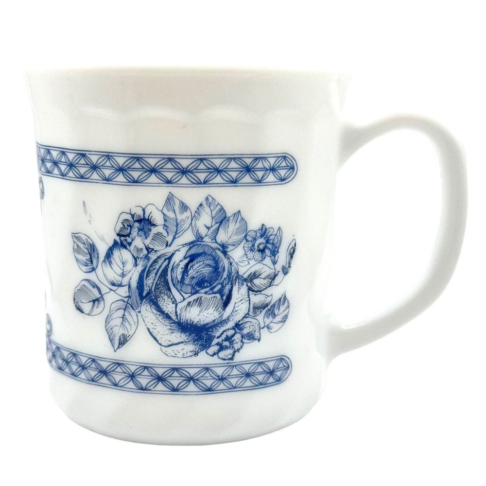 White Milk Glass Blue Floral Arcopal France Honorine Mug Coffee Tea Cup 8 oz - Picture 1 of 10